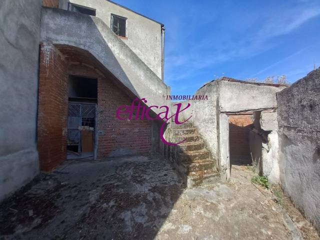 Nave industrial en Venta en Santa Cruz del Retamar pueblo