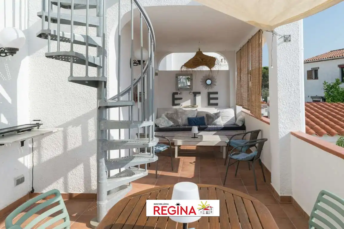 Chalet con piscina en venta en Carrer Pinedes, imagen 10