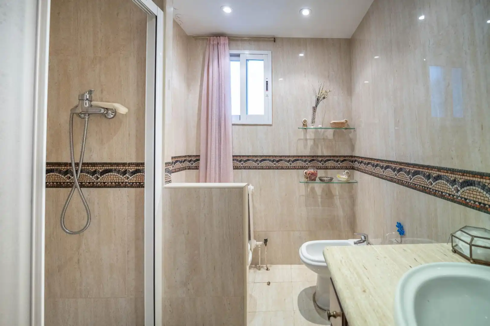 Flat for sale in Calle EMPERATRIZ EUGENIA, 6, Camino de Ronda