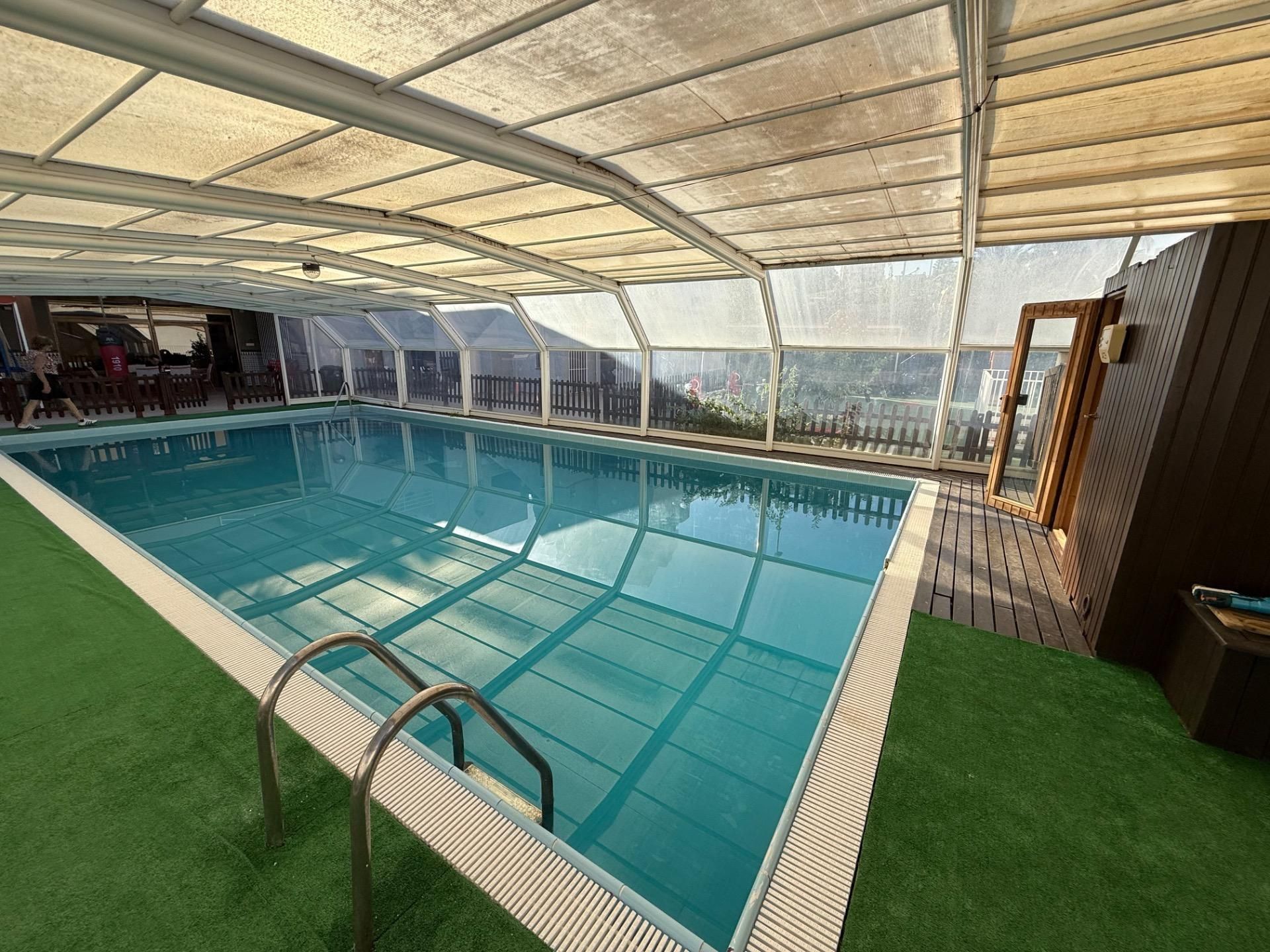 Piscina de Casa o xalet en venda en Roquetas de Mar amb Jardí privat, Piscina i Balcó