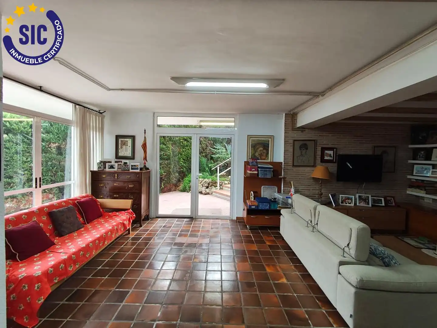 Houses for sale in Torrent  with Air Conditioner, Heating and Private garden