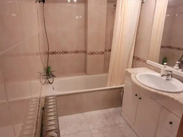 Bany de Pis en venda en Tàrrega amb Aire condicionat, Calefacció i Parquet