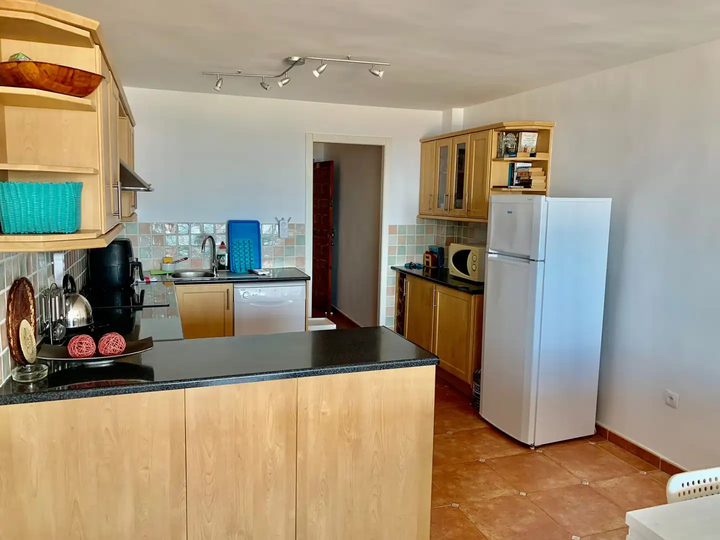 Cuina de Apartament de lloguer en Mojácar amb Aire condicionat, Calefacció i Terrassa