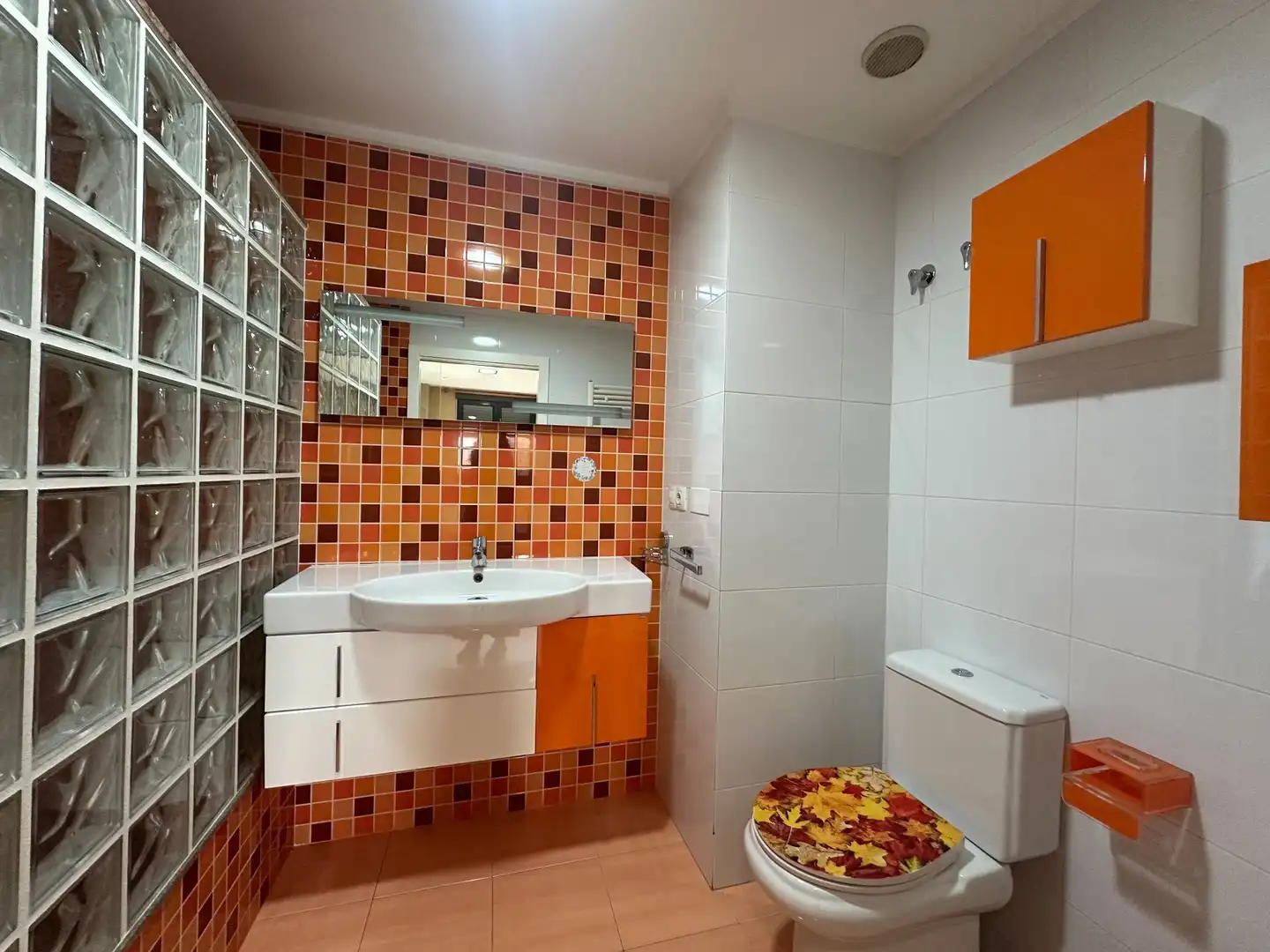 Baño de Piso en venta en Agullent con Aire acondicionado, Calefacción y Trastero