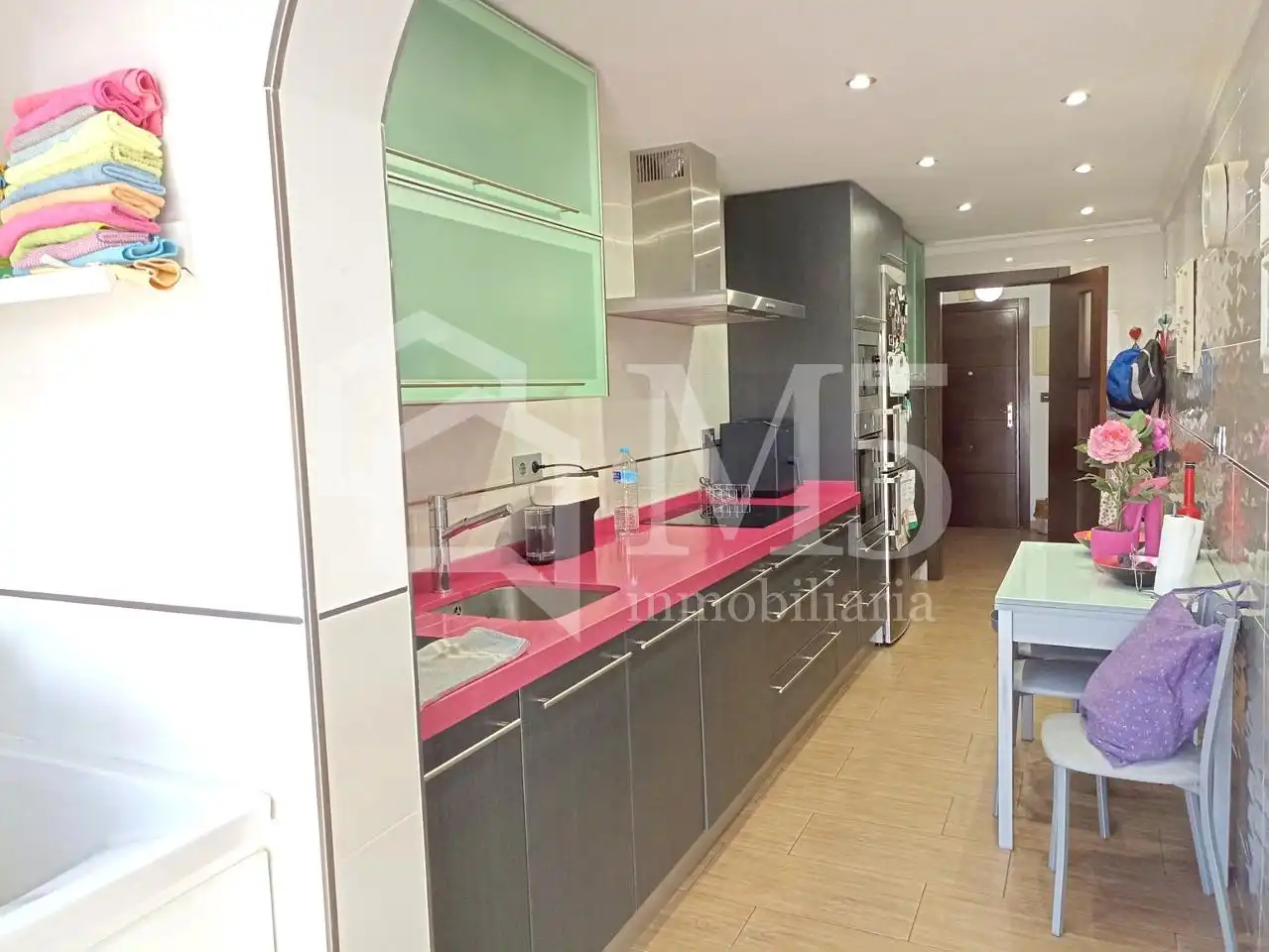 Piso en venta en Caleta de Vélez