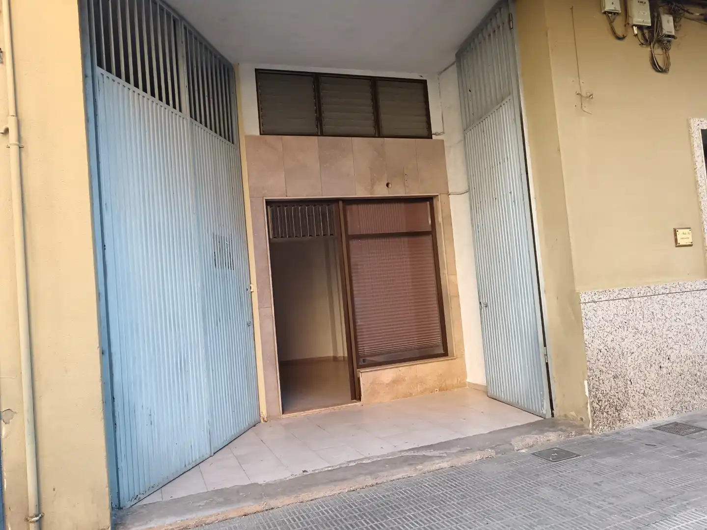 Local comercial de lloguer a Avenida Alemania-Italia, imagen 4