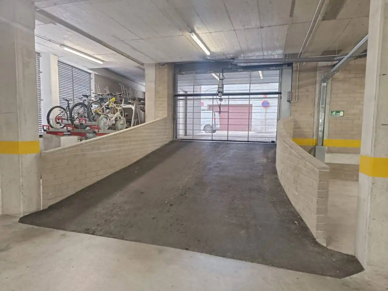 Individual en venta en Paseo Montaña 127, imagen 2