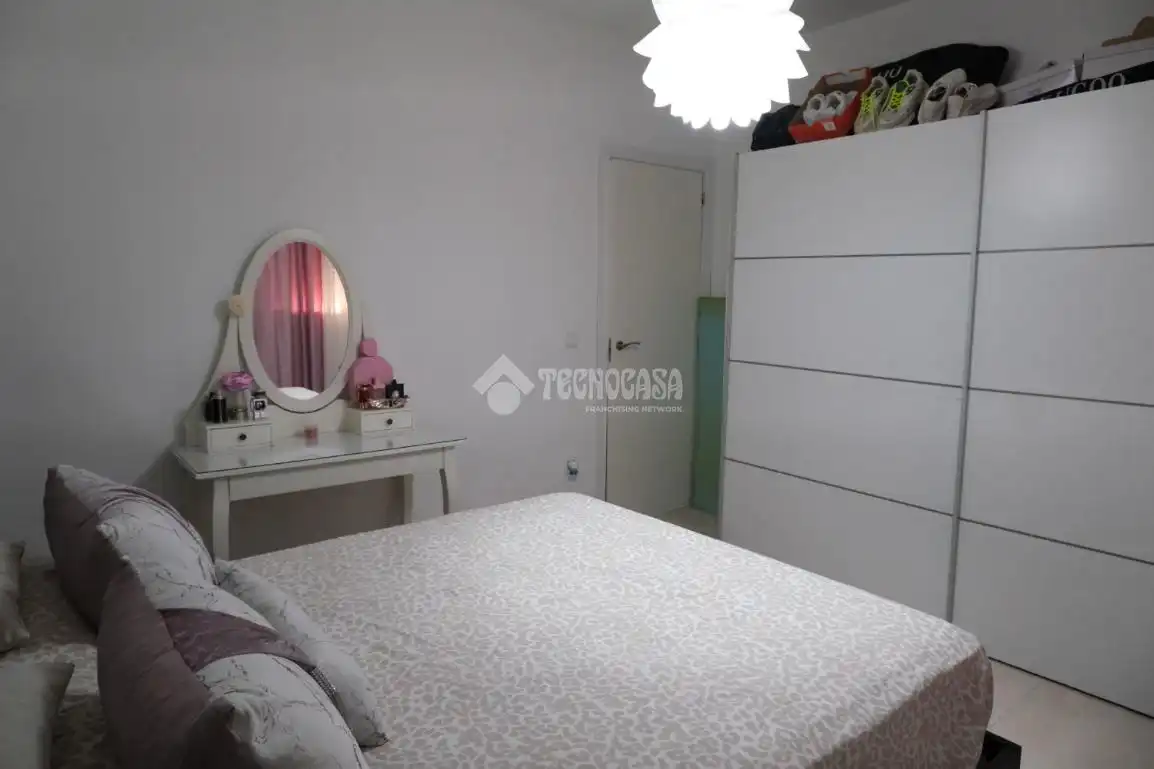 Dormitori de Pis en venda en Sevilla amb Balcó