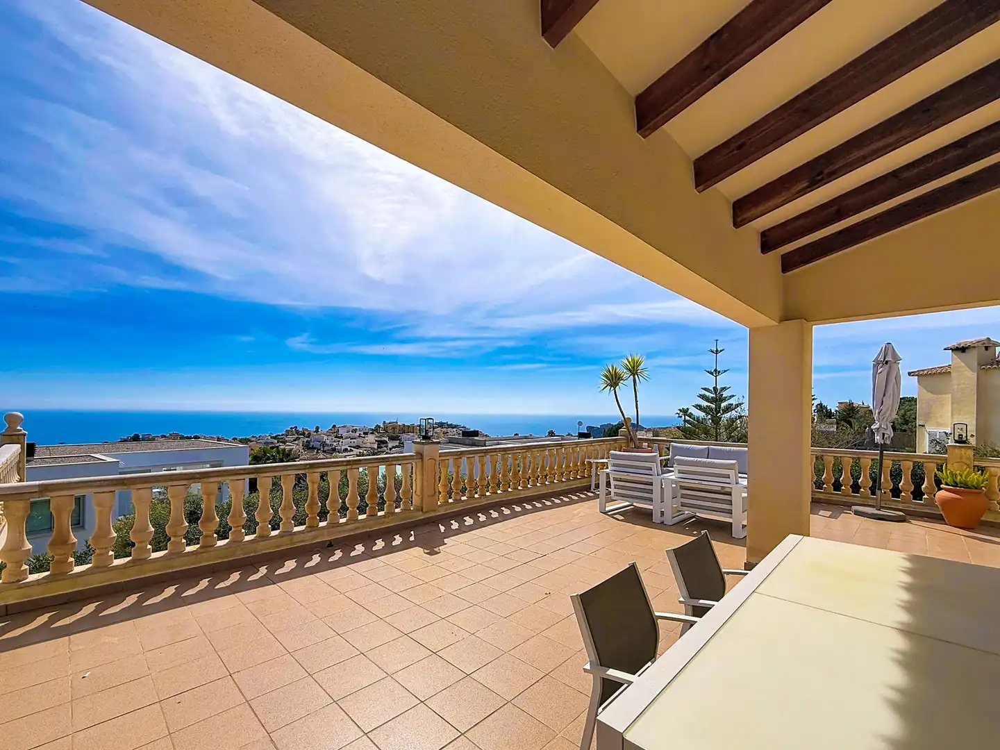 Chalet con piscina en venta en Cumbre del Sol, imagen 18