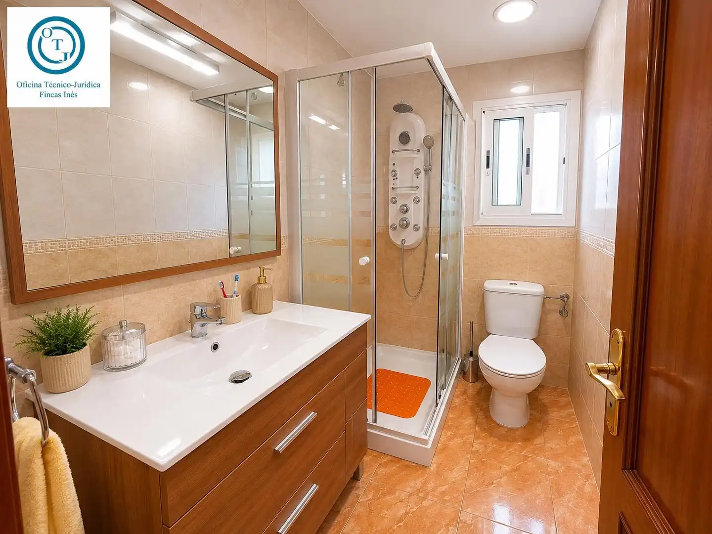Badezimmer von Wohnung zum Verkauf in Mollet del Vallès mit Klimaanlage und Balkon
