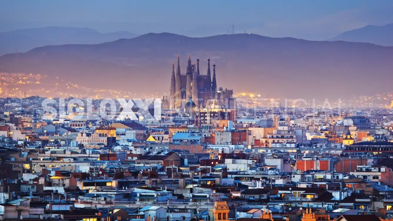 Vista exterior de Garatge en venda en Barcelona