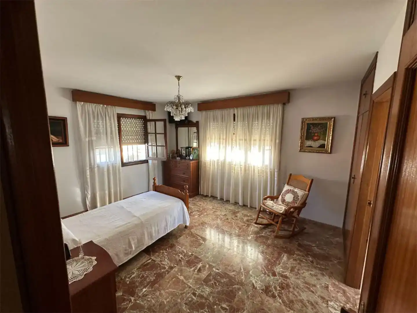 Dormitori de Casa o xalet en venda en Málaga amb Jardí privat, Traster i Balcó