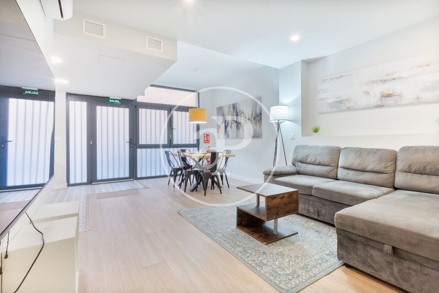 Exterior view of Loft for sale in  Valencia Capital  with Air Conditioner, Heating and Furnished