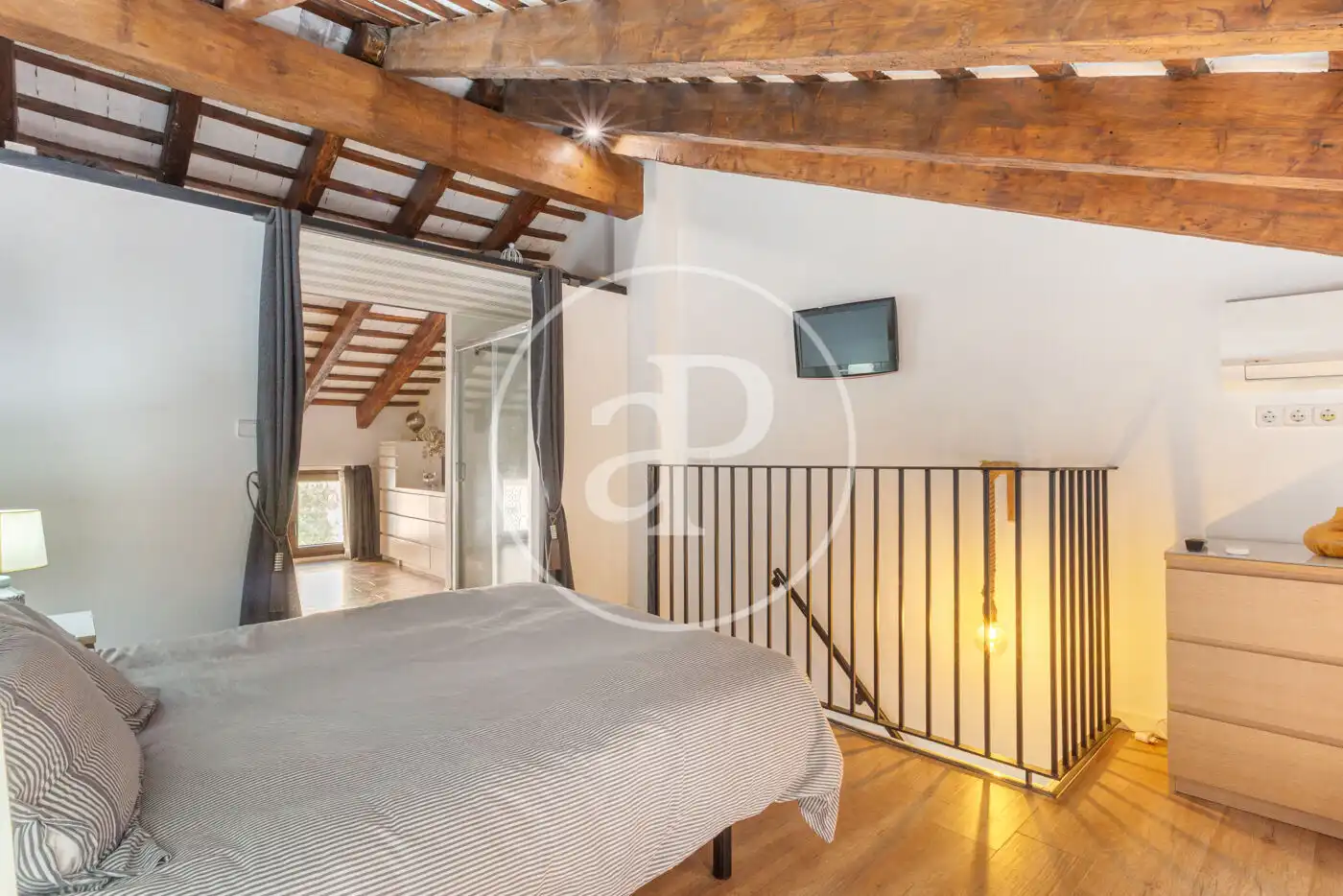 Schlafzimmer von Einfamilien-Reihenhaus zum Verkauf in Valencia mit Klimaanlage, Heizung und Terrasse