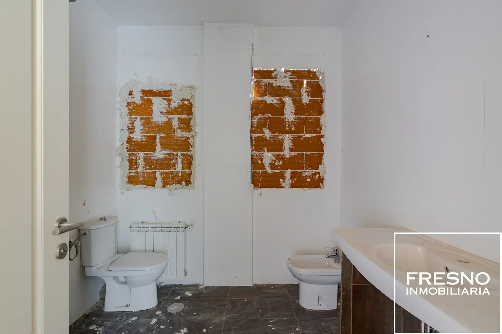 Baño de Casa o chalet en venta en Cobeña con Calefacción, Jardín privado y Trastero