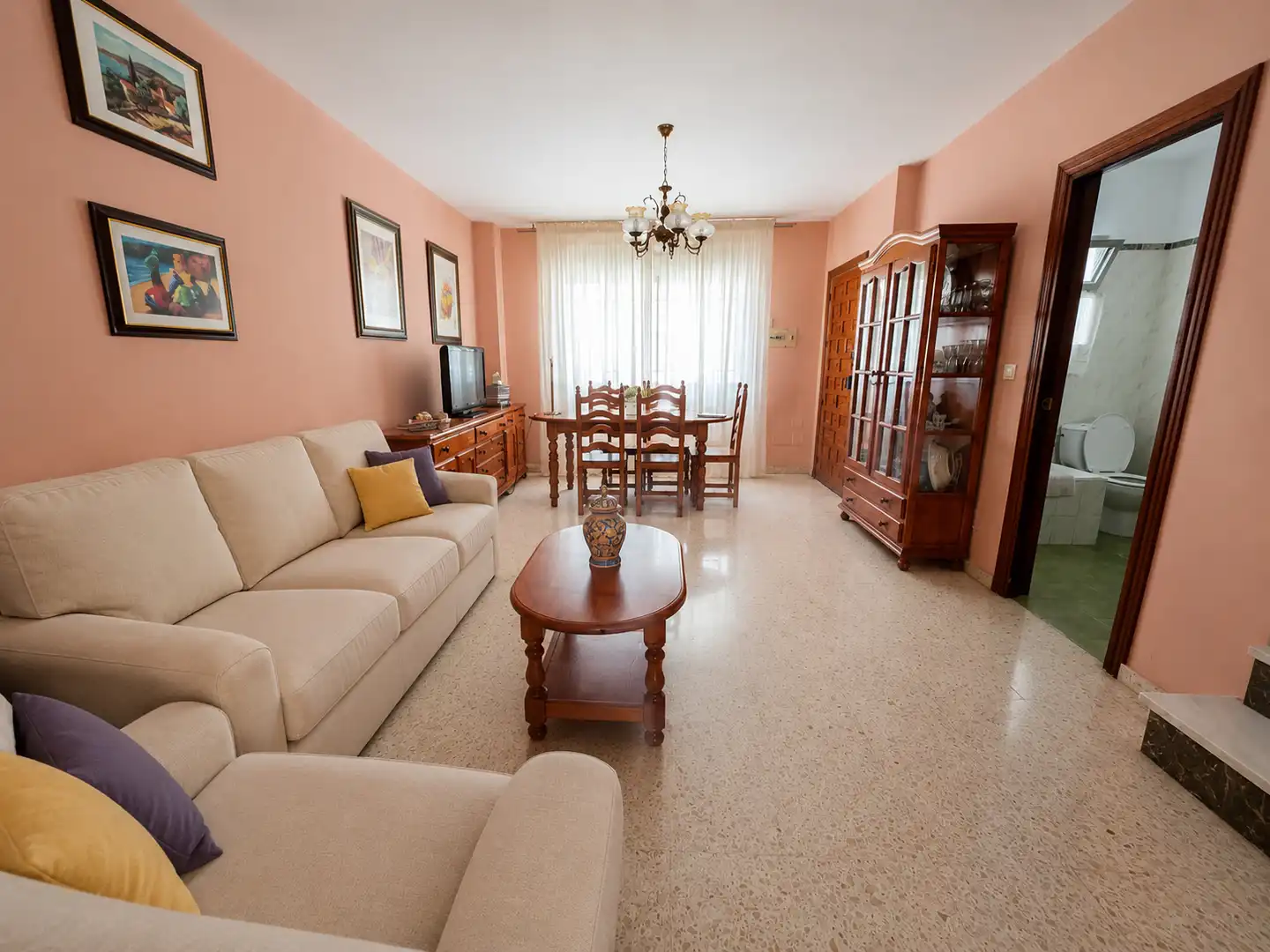 Wohnzimmer von Einfamilien-Reihenhaus zum Verkauf in Cártama mit Terrasse