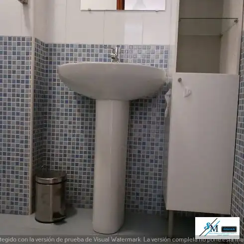 Bany de Pis de lloguer en Bargas amb Aire condicionat, Calefacció i Moblat