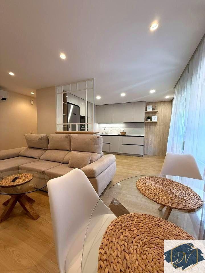 Sala de estar de Piso de alquiler en  Santa Cruz de Tenerife Capital con Aire acondicionado, Terraza y Amueblado