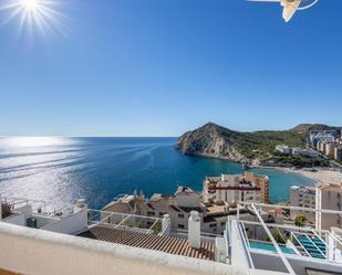 Vista exterior de Apartament en venda en Benidorm amb Terrassa, Balcó i Piscina comunitària