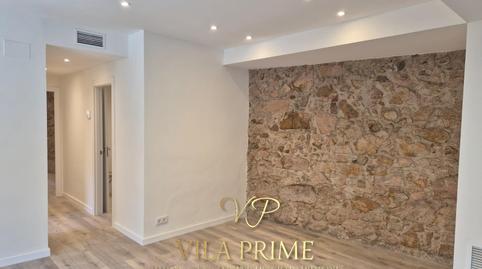 Foto 5 de Apartament en venda a Calle St Isidre, Centre, Girona