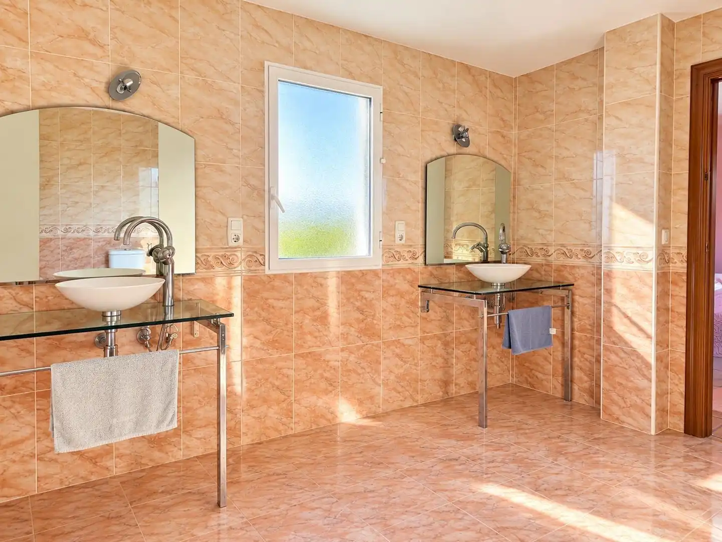 Chalet con terraza en venta en Avenida PATOS LOS, imagen 24