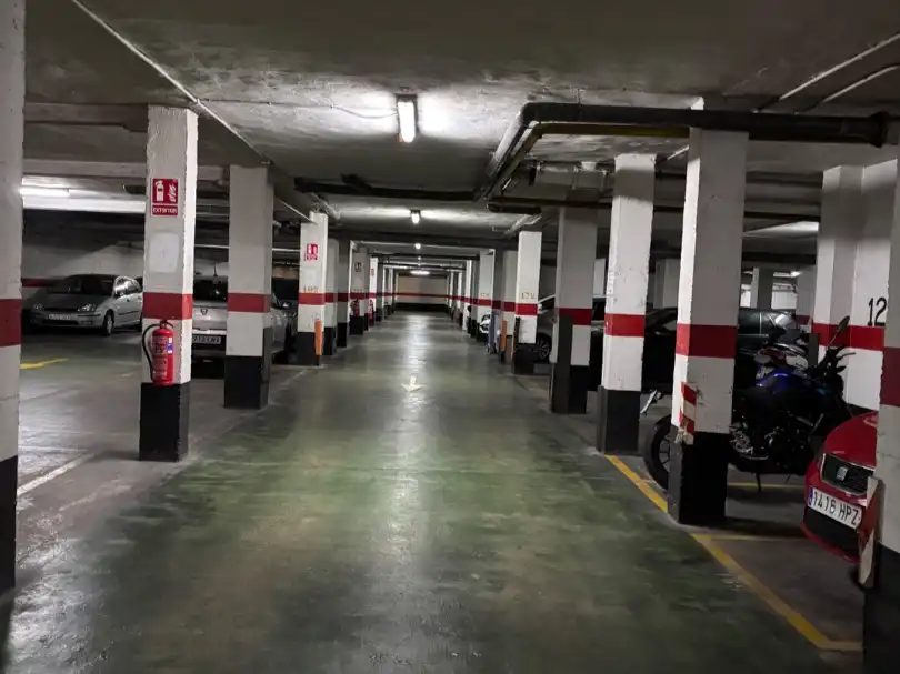 Parking de Garaje de alquiler en Valencia