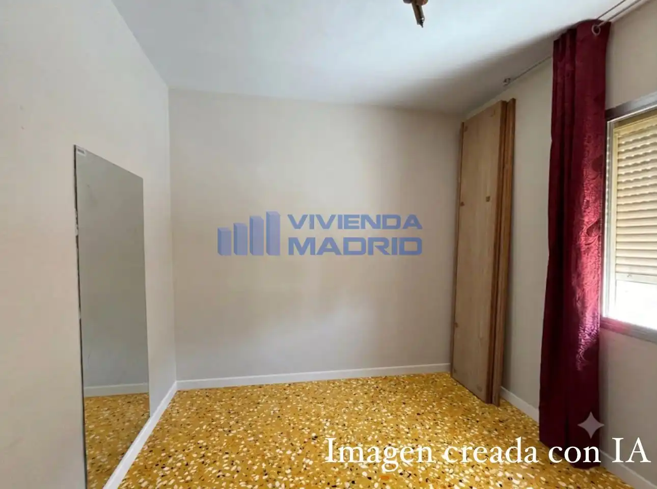 Habitación de Piso en venta en Madrid con Calefacción
