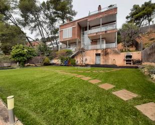 Jardí de Casa o xalet en venda en Santa Coloma de Cervelló amb Aire condicionat, Calefacció i Jardí privat