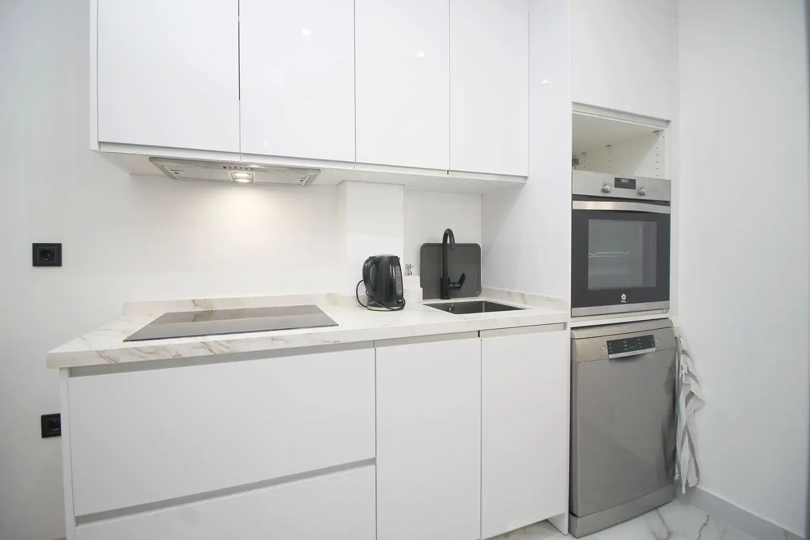 Kitchen of Flat for sale in Málaga  with Air Conditioner, Heating and Furnished