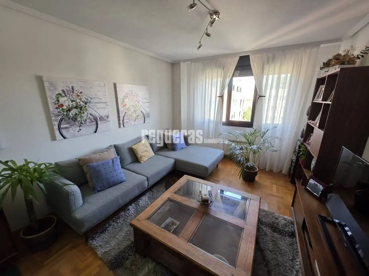 Dormitori de Dúplex en venda en Avilés amb Calefacció, Parquet i Terrassa