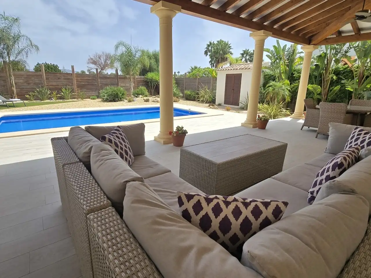 Terrassa de Casa o xalet en venda en Cuevas del Almanzora amb Aire condicionat, Terrassa i Piscina