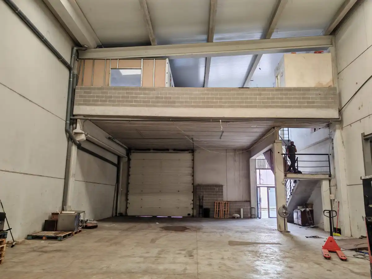 Industrial building for sale in Sant Vicenç Dels Horts, imagen 7