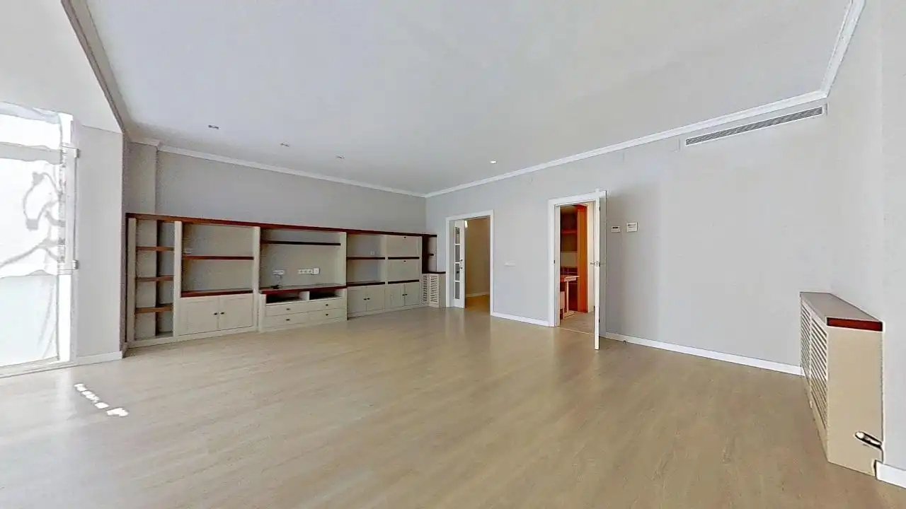 Sala de estar de Piso en venta en Barcelona con Aire acondicionado, Calefacción y Amueblado