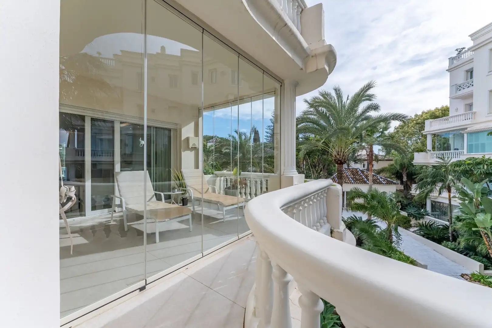 Piso con piscina en venta en Selwo, imagen 23