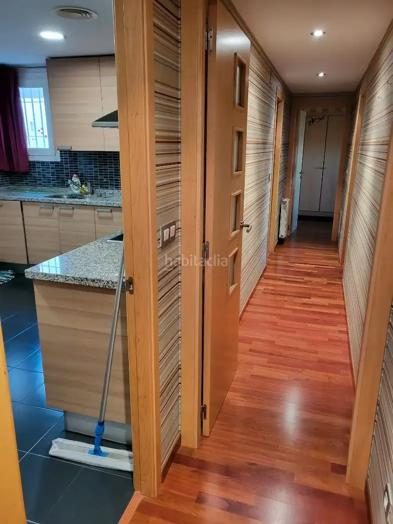 Flat with garden to rent in Ronda Est 29, imagen 5
