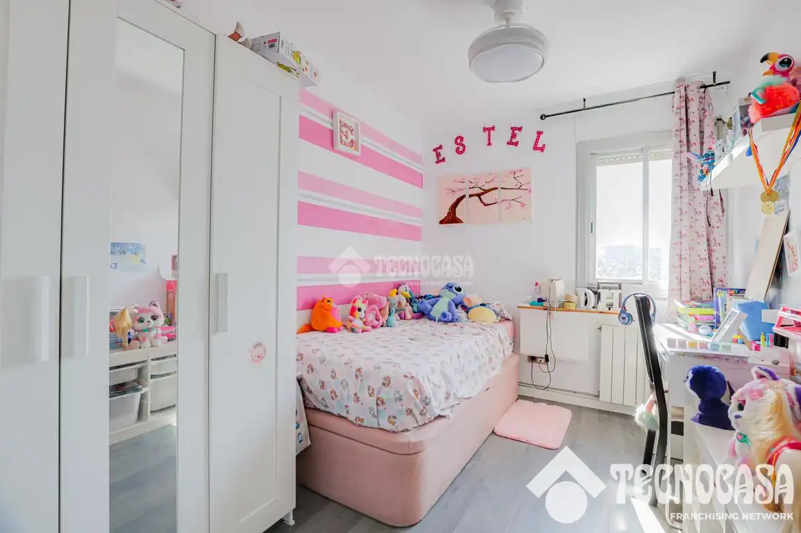 Bedroom of Flat for sale in Terrassa  with Heating and Balcony