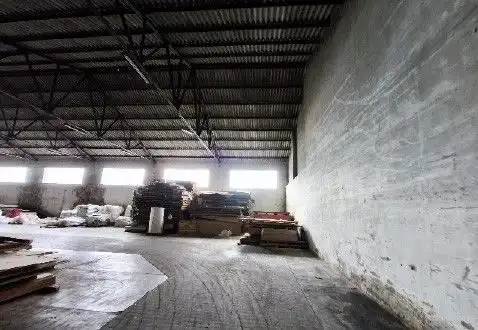 Nau industrial en venda en Hacinas