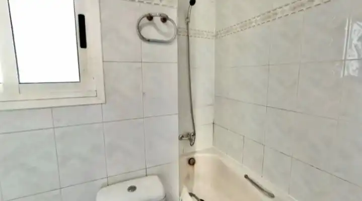 Piso de alquiler en Carrer de Joan d'Àustria, Centro