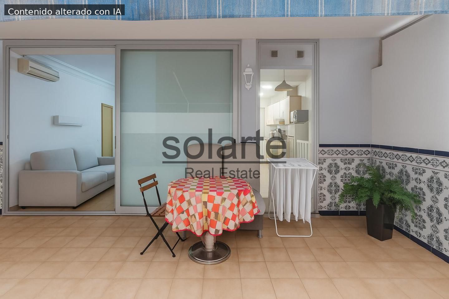 Terrace of Planta baja for sale in L'Hospitalet de Llobregat  with Air Conditioner and Parquet flooring