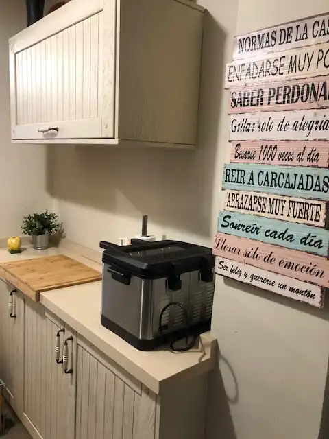 Cocina de Piso de alquiler en Bormujos con Aire acondicionado, Jardín privado y Trastero