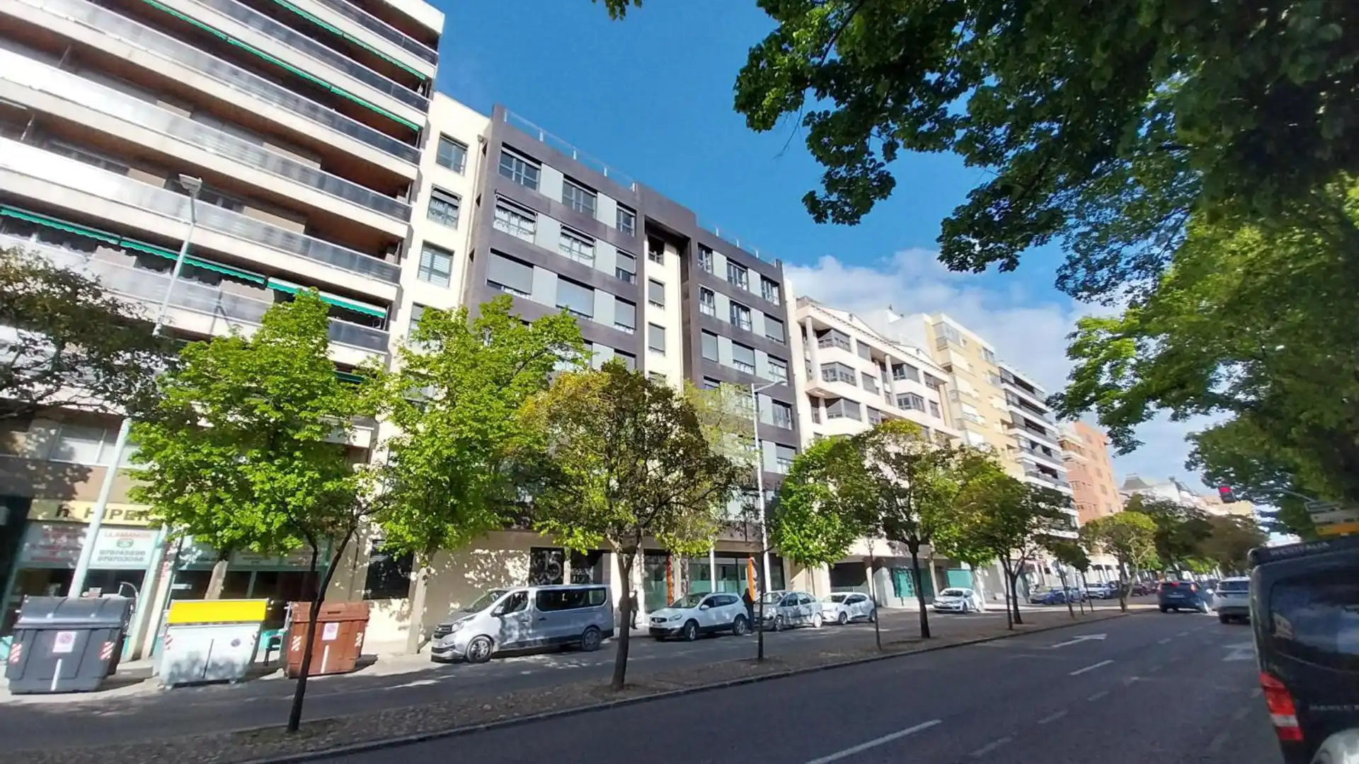 Flat for sale in CASADO ALISAL, Centro