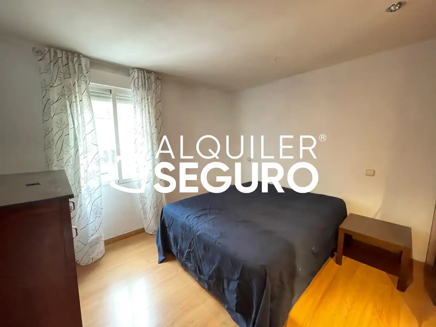 Habitación de Piso de alquiler en Latina