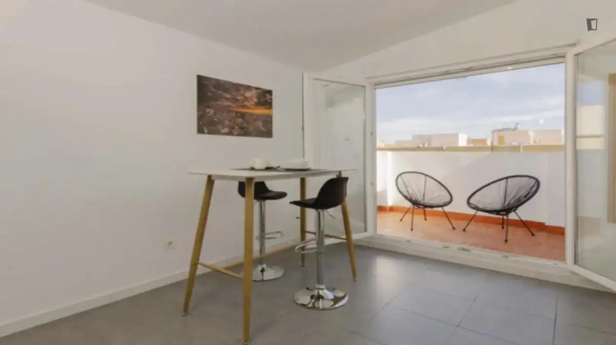 Studio with lift to rent in Benicalap, imagen 11