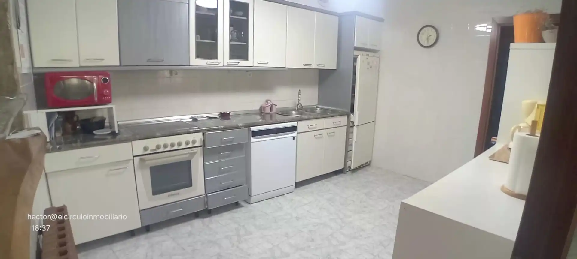 Cocina de Finca rústica en venta en Tosos con Calefacción, Amueblado y Horno