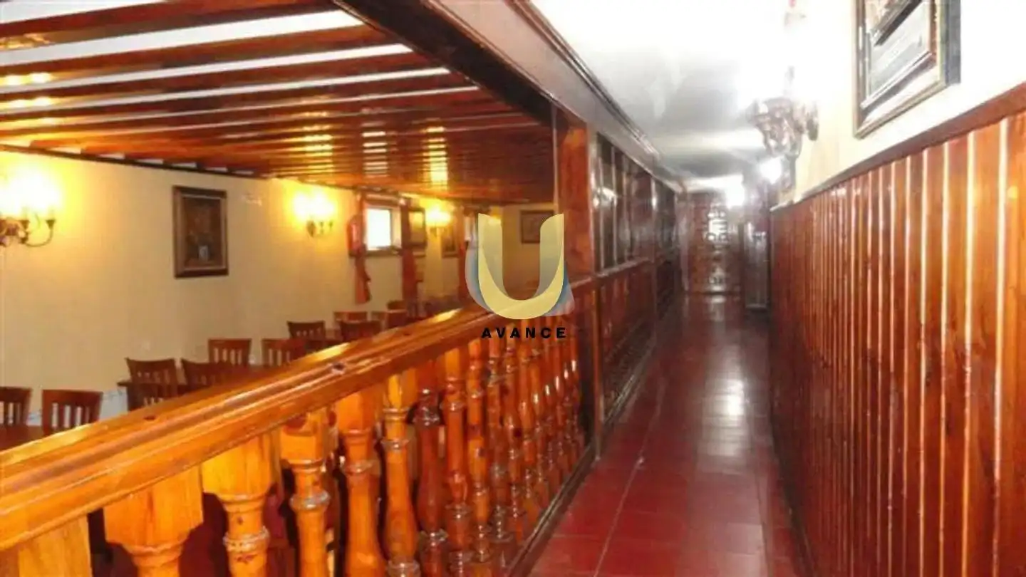 Local en venta en Manzanares El Real