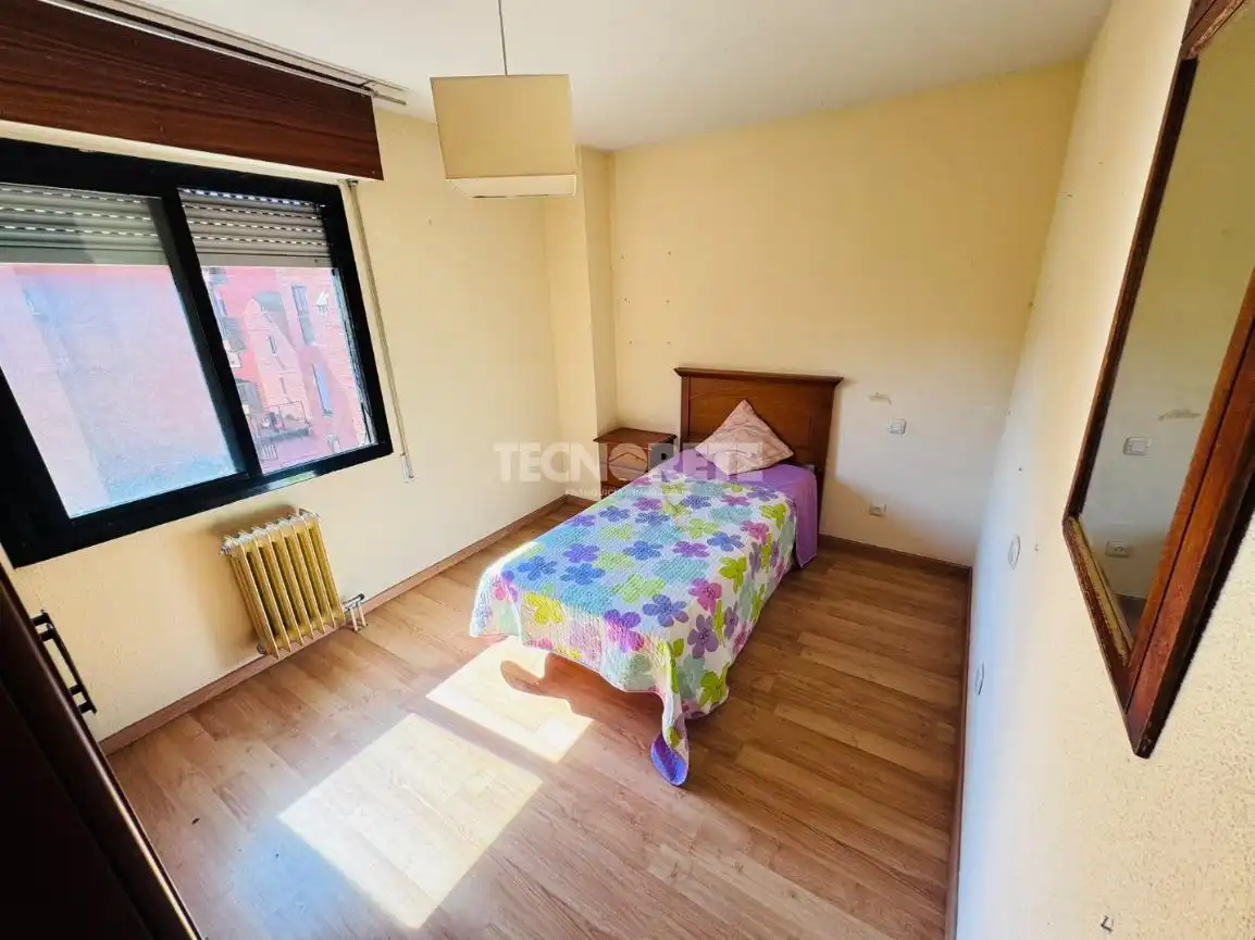 Habitación de Piso en venta en Toledo con Aire acondicionado, Calefacción y Trastero