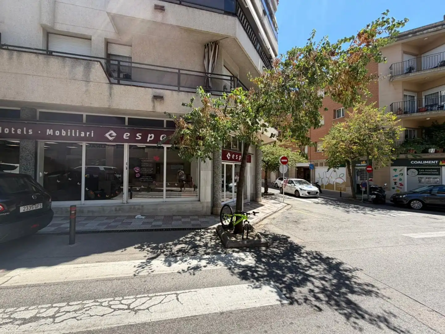 Business premises to rent in Carrer Arquitecte Gaudí 38, imagen 3