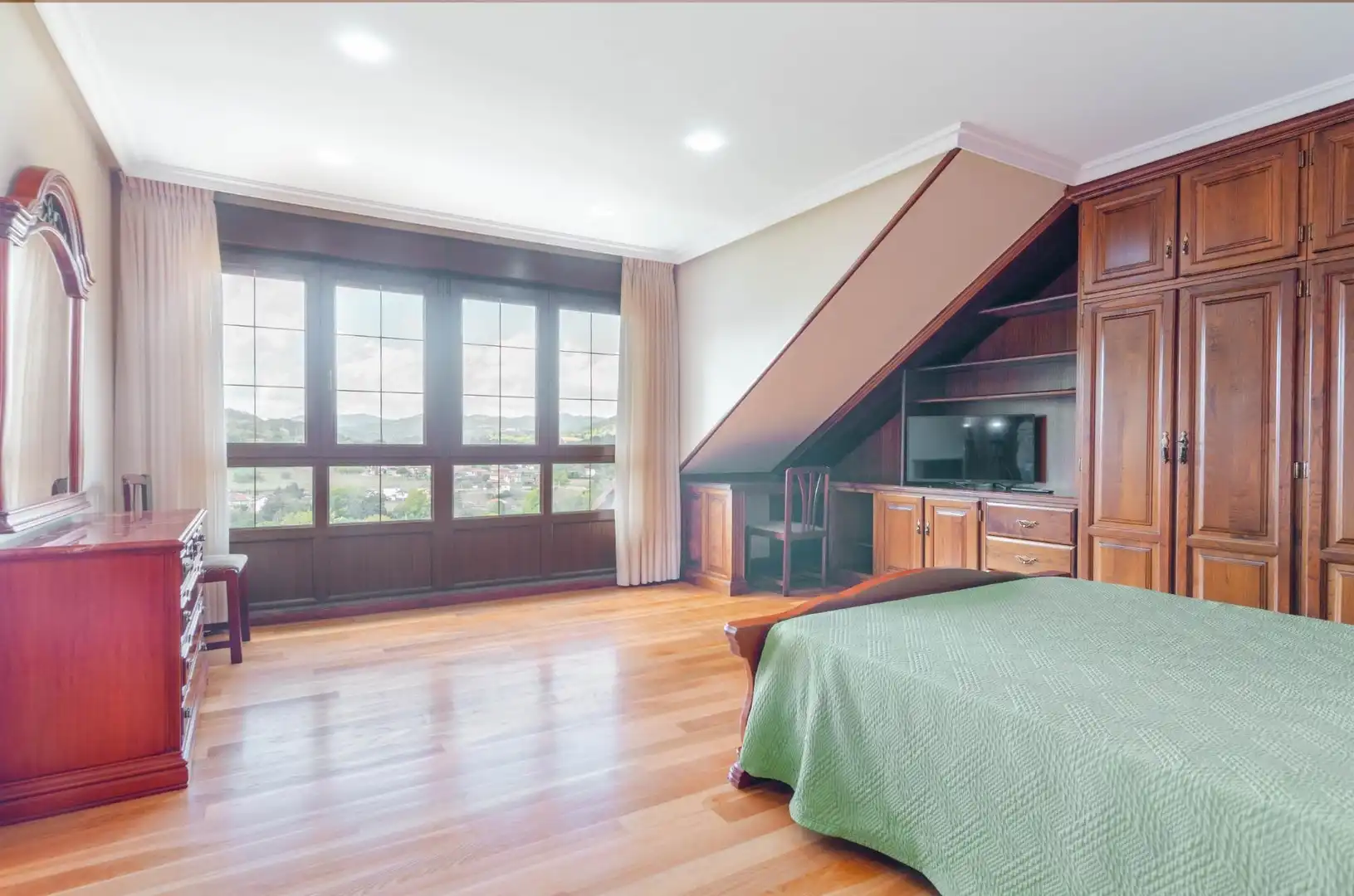 Habitación de Casa o chalet en venta en Piloña con Calefacción, Jardín privado y Parquet