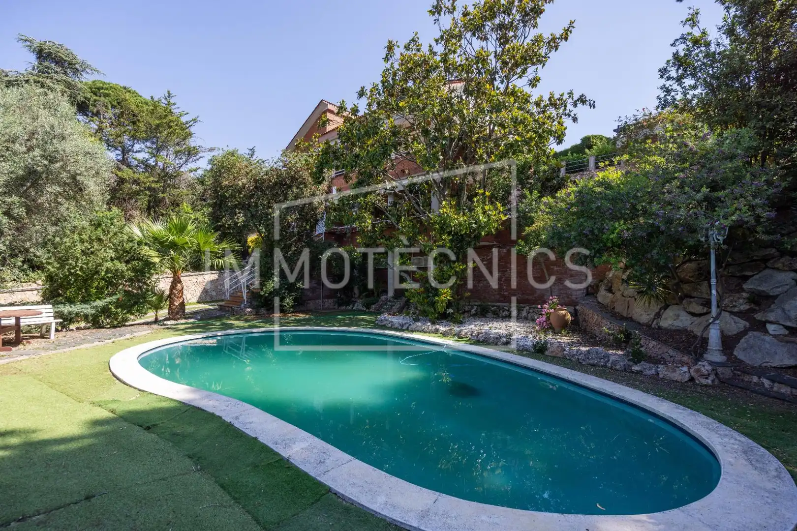 Swimming pool of Houses for sale in Arenys de Munt  with Air Conditioner, Heating and Private garden