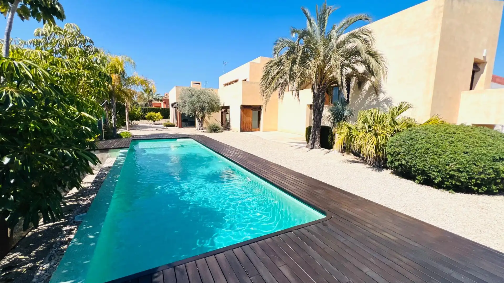 Houses for sale in Valverde